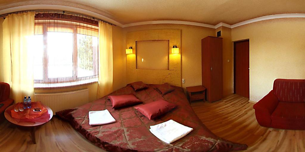 Noclegi Gwardia Koszalin Room photo